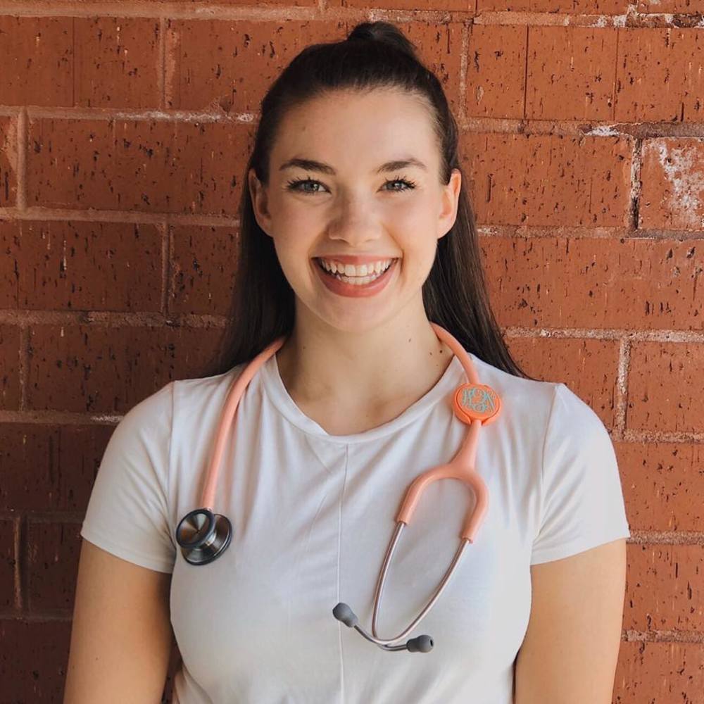 Meet your Posher, Natalie